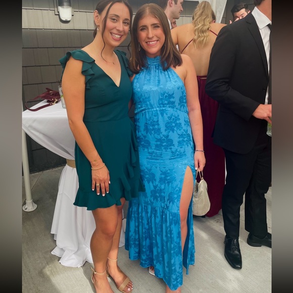 Meet your Posher, Carly - Picture 7 of 16